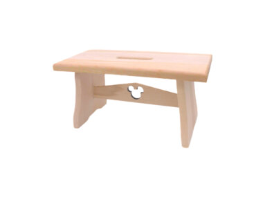 Schemel aus Holz mit Maus